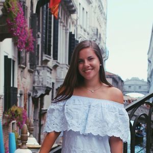 Meet your Posher, Maddie